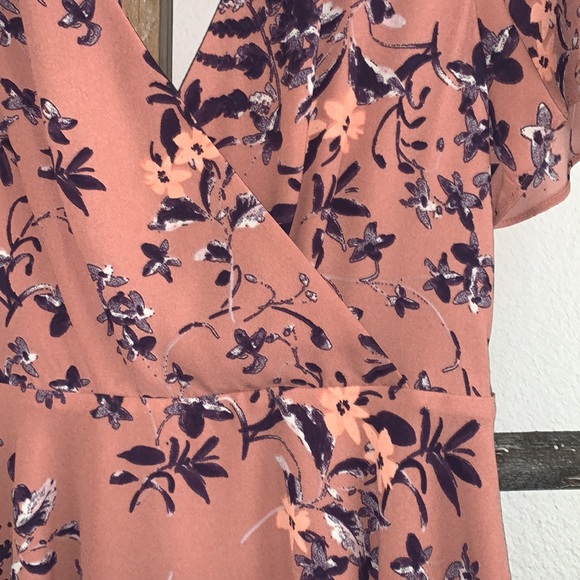 EXPRESS Mini Dress - Picture 2 of 4